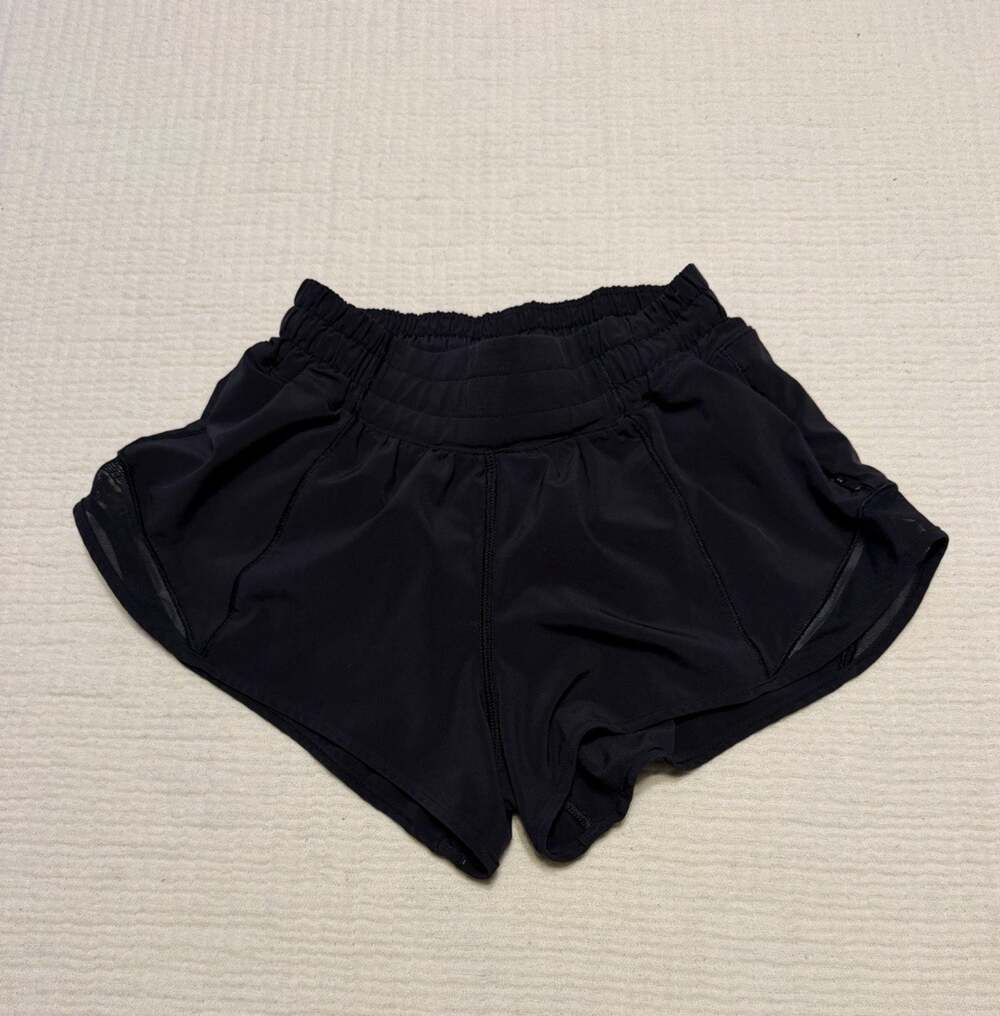 Lululemon Girls Black Running Shorts With Liner And Side Pocket Size 2
